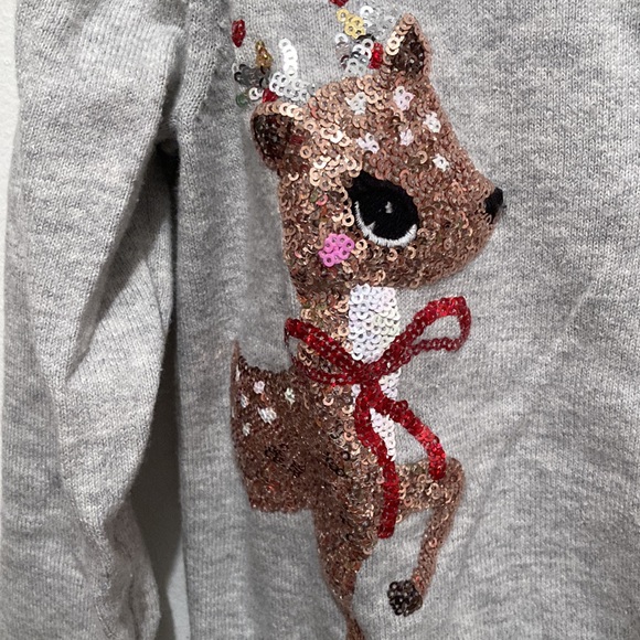 H&M 3T reindeer sweater with sequence. Great condition, perfect for holidays - Picture 4 of 5